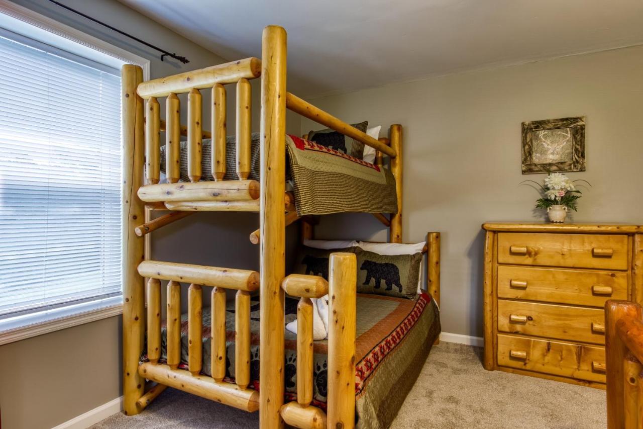 Fun & Games By Honeybearcabins 2Br/1Ba Sleeps 7 Sevierville Exterior foto