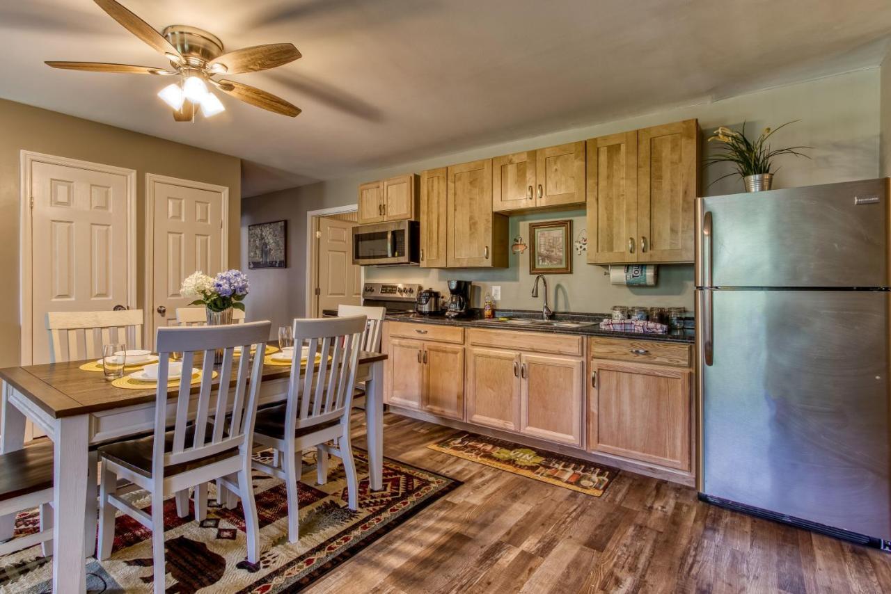 Fun & Games By Honeybearcabins 2Br/1Ba Sleeps 7 Sevierville Exterior foto