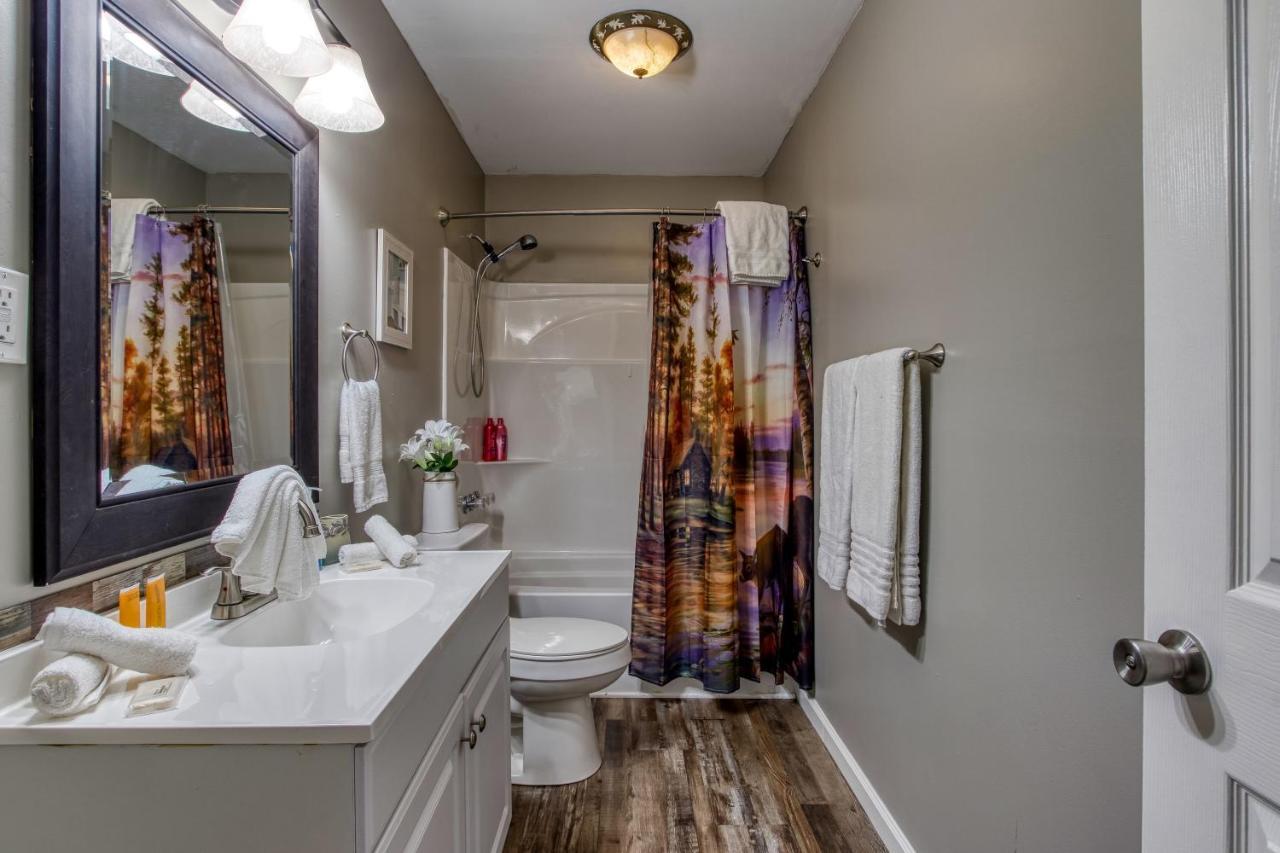 Fun & Games By Honeybearcabins 2Br/1Ba Sleeps 7 Sevierville Exterior foto